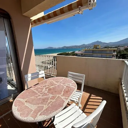 Avec Grande Terrasse, Vue Et Montagnes Appartement